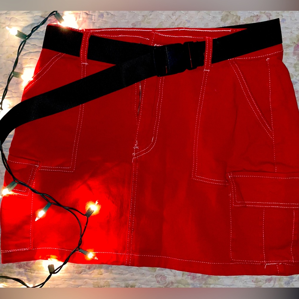 Kreamy Red Belted Skirt (XL) Brand New